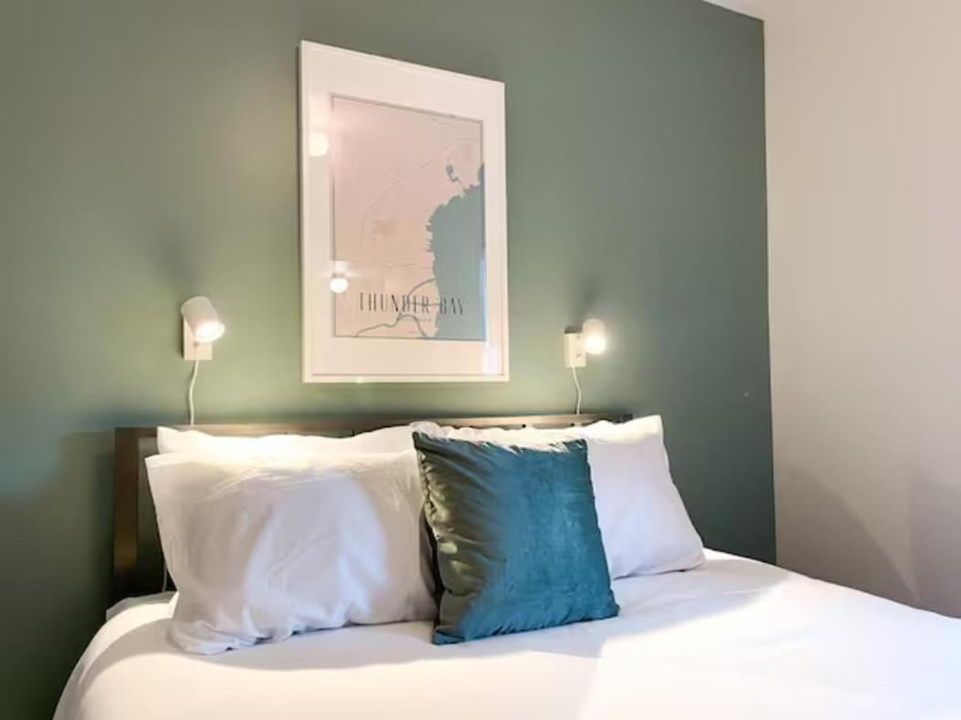 Lake Superior Boutique Hotel Thunder Bay Dış mekan fotoğraf