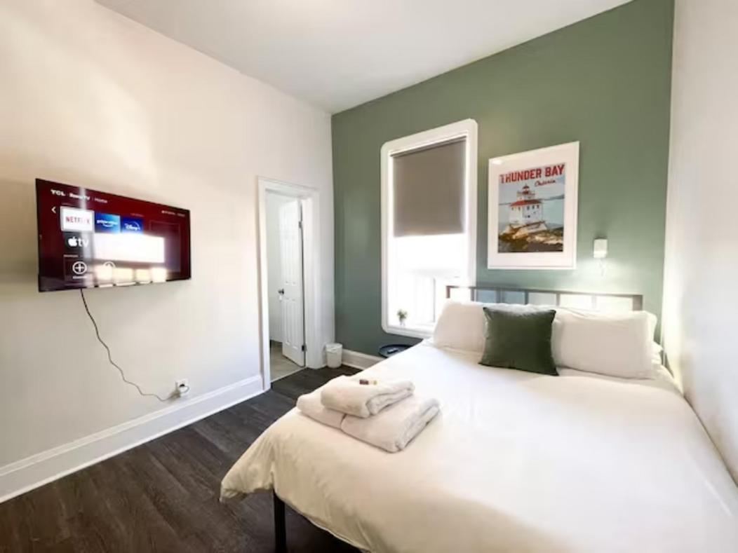 Lake Superior Boutique Hotel Thunder Bay Dış mekan fotoğraf